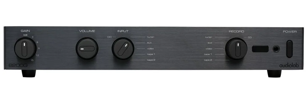 Audiolab 8200Q