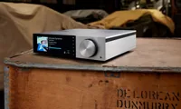 Cambridge Audio Evo 150 DeLorean Edition, foto 2 van 5