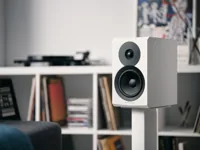 Dynaudio Emit 10, foto 1 van 6