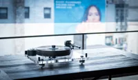 Pro-Ject Audio Systems Pro-Ject 6PerspeX Balanced, foto 2 van 2