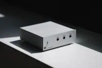 Pro-Ject Audio Systems Pro-Ject Amp Box S3 CI, foto 2 van 6