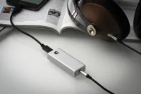 Pro-Ject Audio Systems Pro-Ject DAC Box E mobile, foto 2 van 3