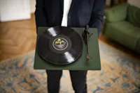 Pro-Ject Audio Systems Pro-Ject Debut Carbon EVO, foto 1 van 6