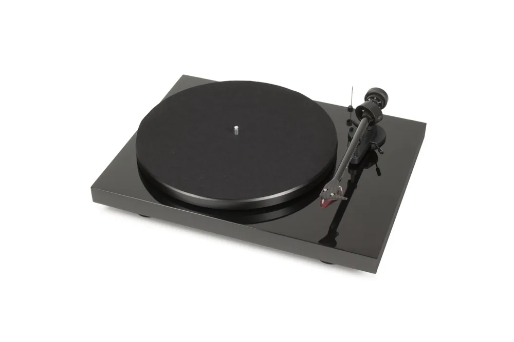 Pro-Ject Debut Carbon