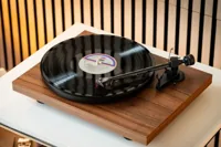 Pro-Ject Audio Systems Pro-Ject Debut E Carbon Phono, foto 5 van 6