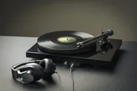 Pro-Ject Audio Systems Pro-Ject Debut E-HP, foto 2 van 2