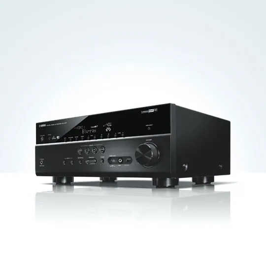 Yamaha RX-V677